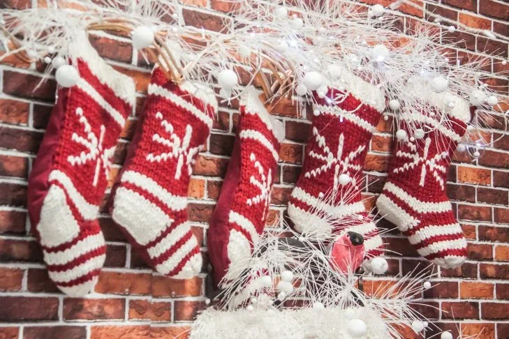 Этот рекорд невозможно объяснить: как 500 человек превратились в живую гору носков Носки