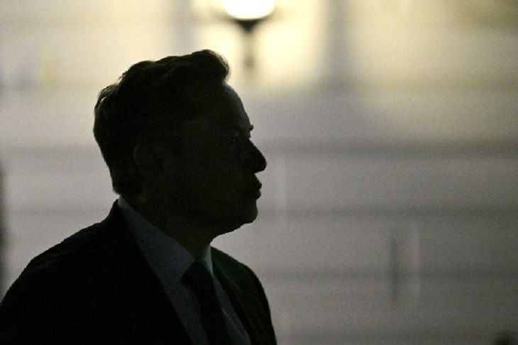 Маск оскорбил главу МИД Польши и пообещал никогда не отключать Украину от Starlink Маск