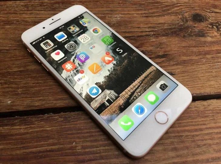 В магазинах популярной у белорусов торговой сети уже нельзя оплачивать покупки смартфоном смартфон