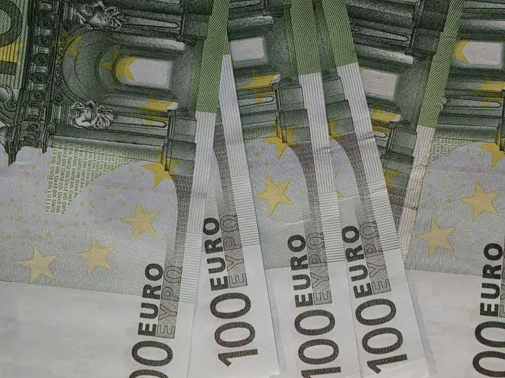 Нужда заставила 76-летнего Валерия Леонтьева выступать в европейских кабаках Деньги