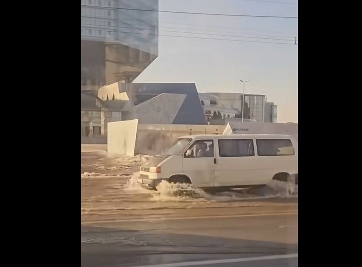 автомобиль