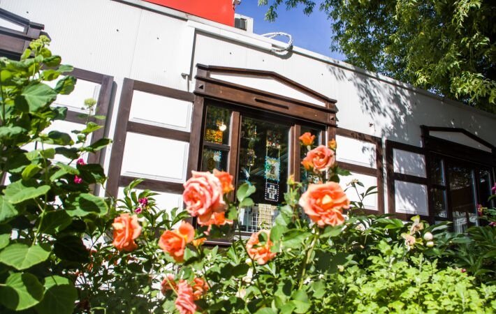 Этот уголок на 2 квадратах заставит забыть о городской суете Дом Цветы