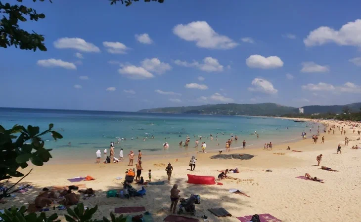 Почему вы думаете, что отдых — это лень: как научиться восстанавливаться без чувства вины Пляж