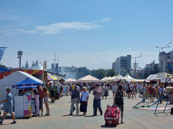 Выставки техники, фуд-корты, активности для детей. Семейный фестиваль «Наша Победа» пройдет в Минске 10 мая праздник