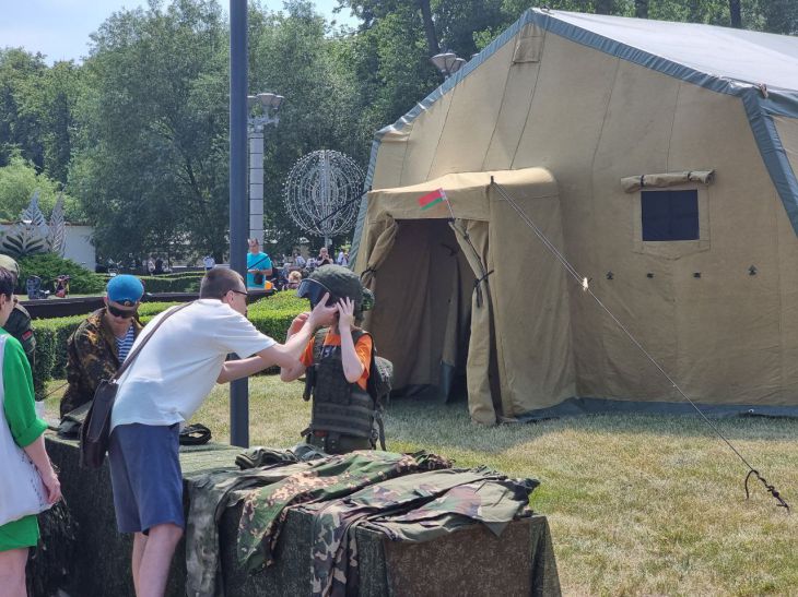 Тематические площадки, фотозоны, выставки. Какие локации организует Минобороны в праздничные дни площадка