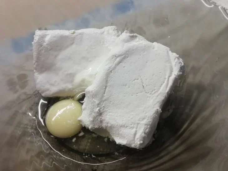 Как набрать суточную норму белка: ищите его в этих продуктах Творог