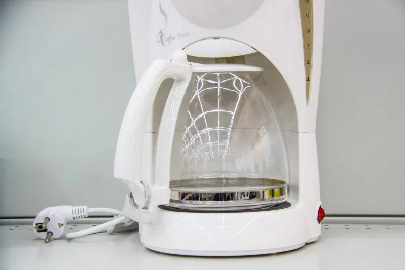 Почему сломался чайник и кофеварка: невидимый враг засел на вашей кухне Техника