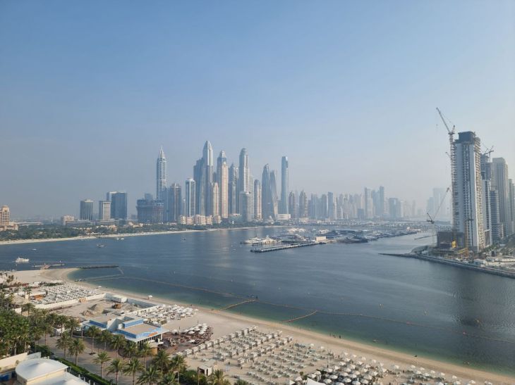 Дубай