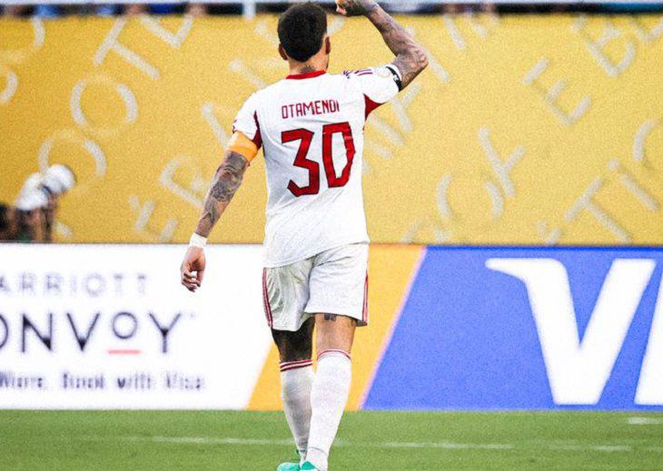 Набирает обороты клубный ЧМ по футболу. Сыграли «Бенфика» и «Бока Хуниорс» Отаменди