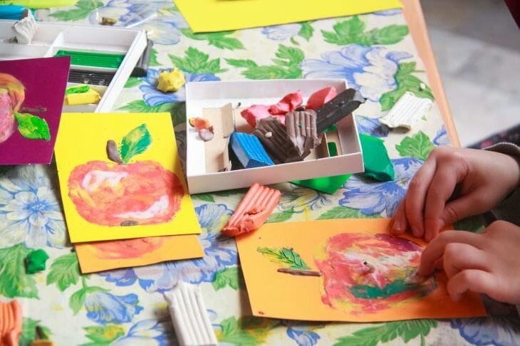 Срочно остановитесь: почему не стоит делать за ребенка поделки в школе Поделки