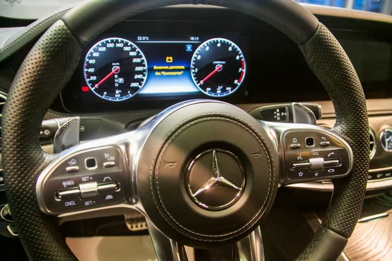 Автомобиль