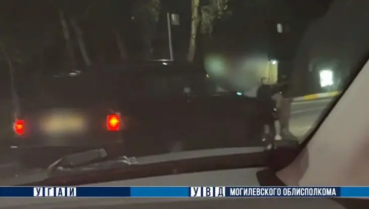 автомобиль