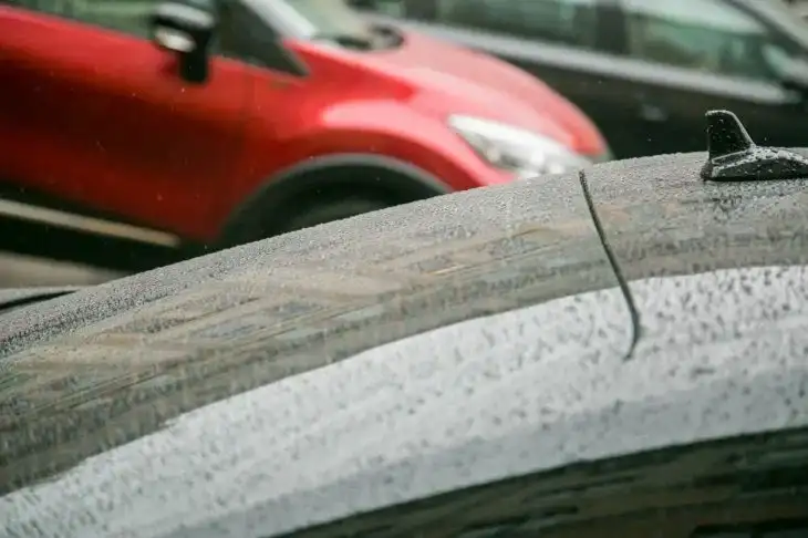 В Гродно пенсионер попытался напугать знакомого: поджёг его автомобиль Авто