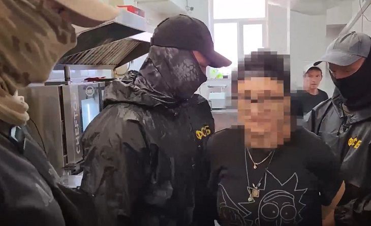 В курортном городе шеф-повар готовил коварный план по отравлению российских солдат люди