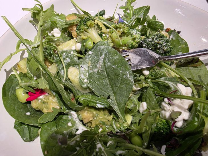 Хотите, чтобы вас просили готовить чаще? Добавляйте эту специю в конце зелень