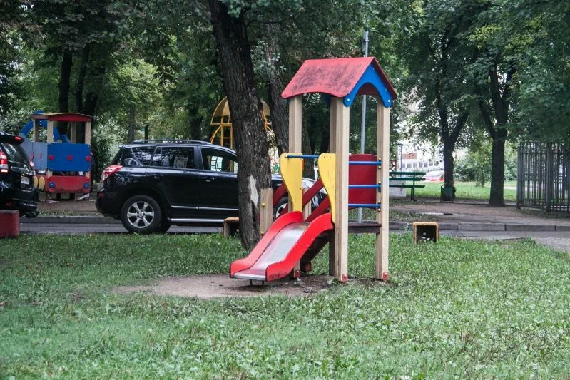 В Чернигове переименовали сквер «Сказка»: теперь он носит имя президента США Сквер