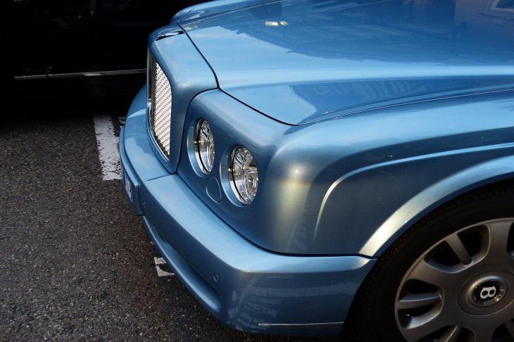 Автомобиль