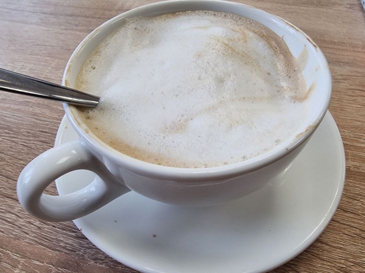 Почему кофе нужно пить с кардамоном: восточный секрет для защиты сердца и бодрости без стресса кофе