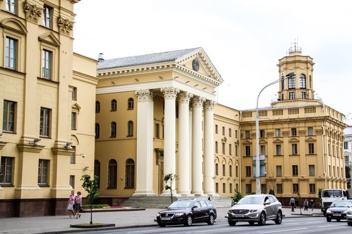 КГБ Беларуси ведет подготовку к переговорам с Украиной Здание