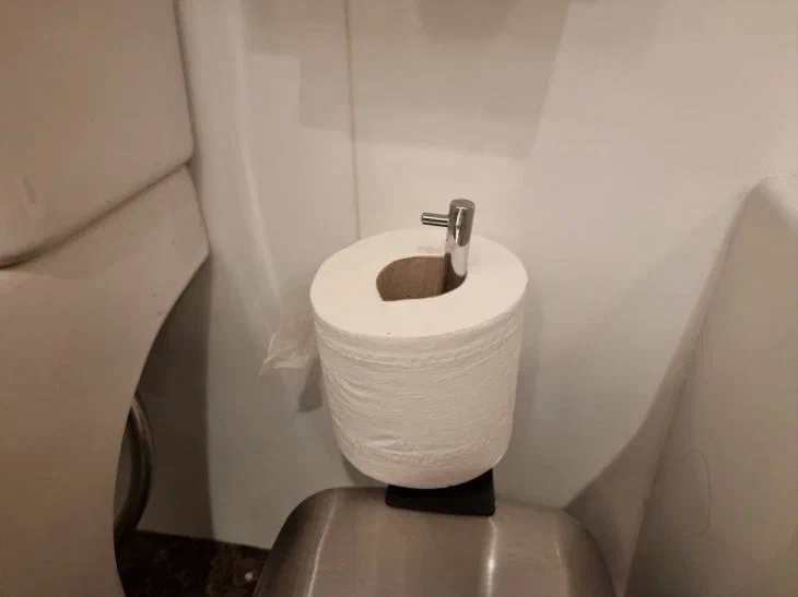 В Беларуси хотят ограничить импорт туалетной бумаги, спичек и других товаров: вот настоящая причина Туалетная бумага