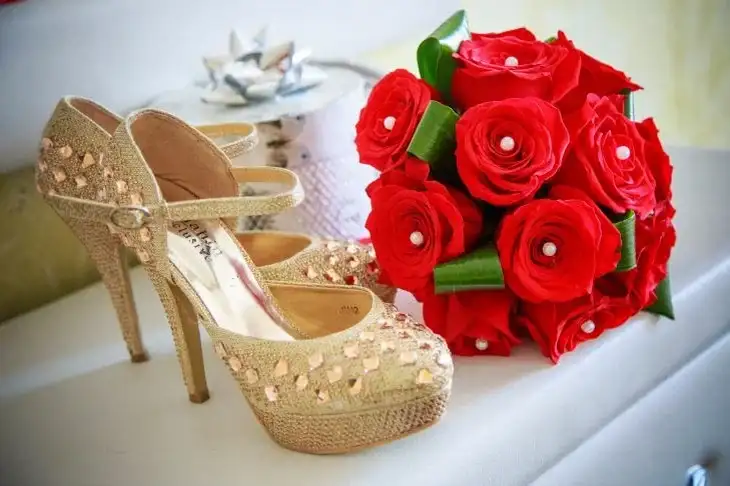 «Настроена на победу»: как представительница Беларуси Алена Кучерук готовится к финалу «Мисс Вселенной» в Таиланде Туфли