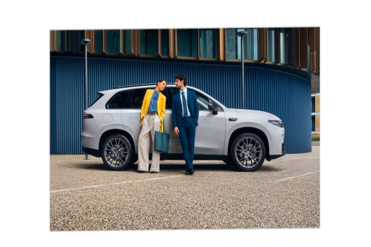 Leapmotor C10 (2025) и XPeng G6 (2024): сравнение для тех, кто выбирает Автомобиль