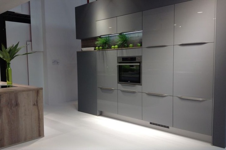 Какой популярный цвет кухонного фасада дизайнеры называют «цветом разочарования»: он устаревает через год кухня