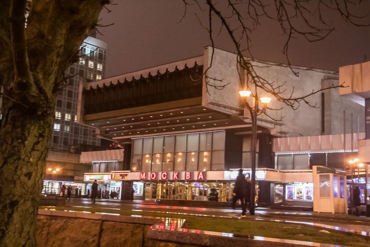 Фестиваль стартовал. Белорусам покажут самые кассовые новинки российского кино, в том числе «Группу крови» здание