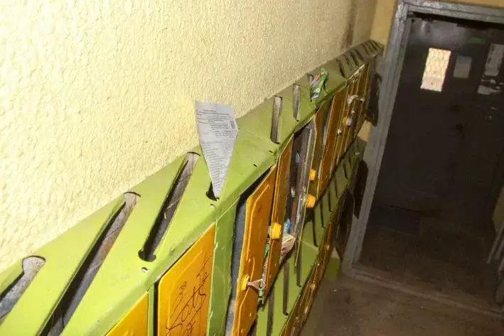 Минчанам рассказали о дополнительных ЖКУ: мало кто знает об этом Подъезд