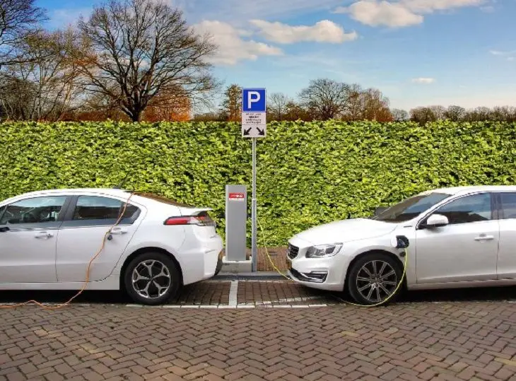 Электромобили в Беларуси. Лукашенко подписал важный указ автомобиль