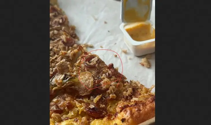 Плесень, просрочка, проволока в пицце. Минчане пожаловались на некоторые магазины в столице еда