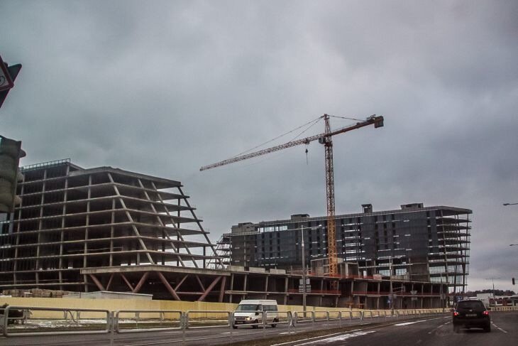 Названы проекты госинвестпрограммы 2026 года: жилье, дороги, социалка Стройка