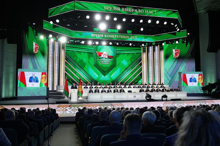 Лукашенко прокомментировал план беглых по «возрождению белорусской экономики»: противоречие и глупость ВНС