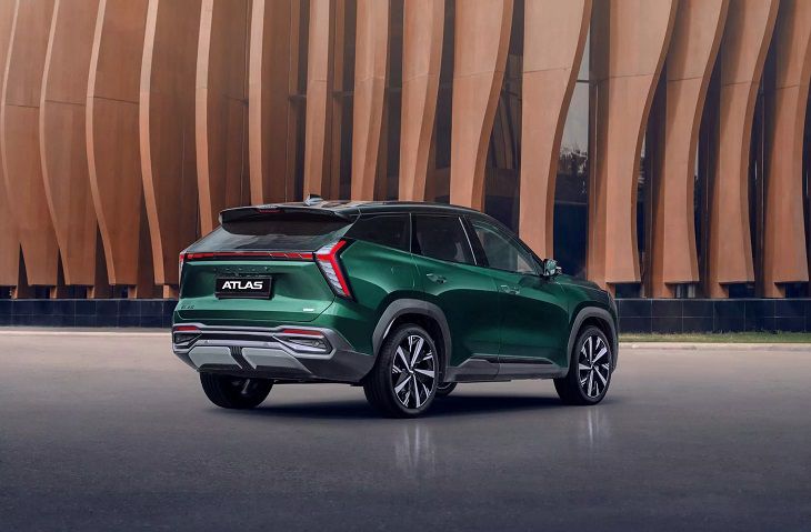 Geely Atlas против Changan CS75 Plus: раскрываем все карты в этой битве кроссоверов автомобиль