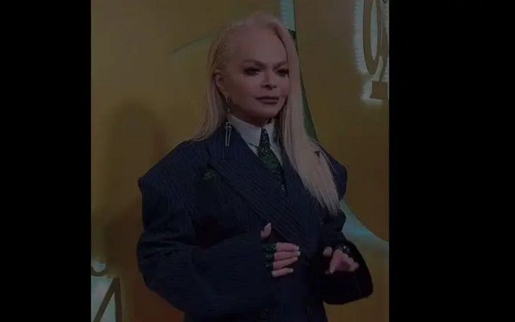 Известный продюсер предсказал отмену концерта Долиной в январе. И назвал причину Долина