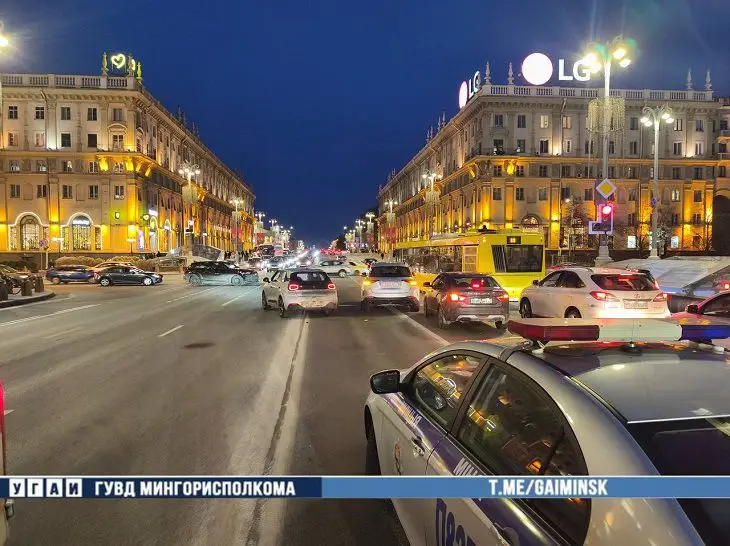 Резонансное массовое ДТП в центре Минска: ГАИ обнародовала подробности автомобиль