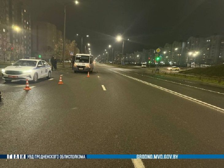 автомобиль