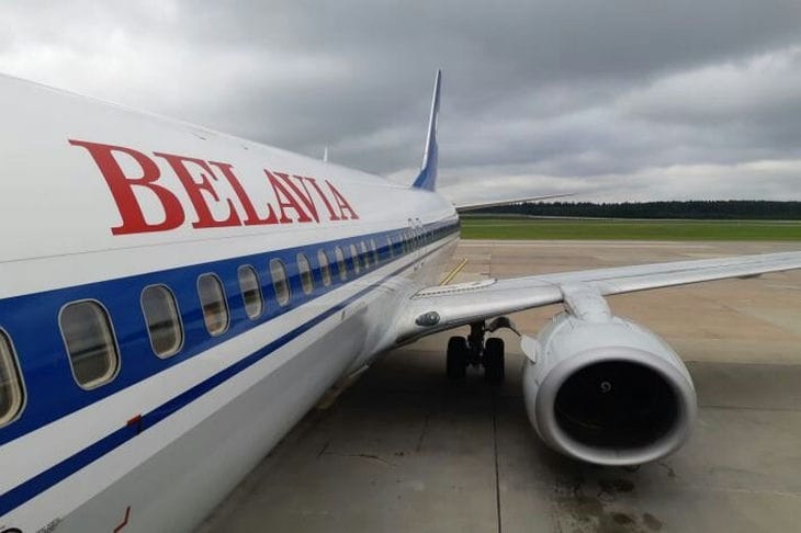 Скидки до 50%: «Belavia» снизила цены на все регулярные рейсы, но только на 1 день Самолет
