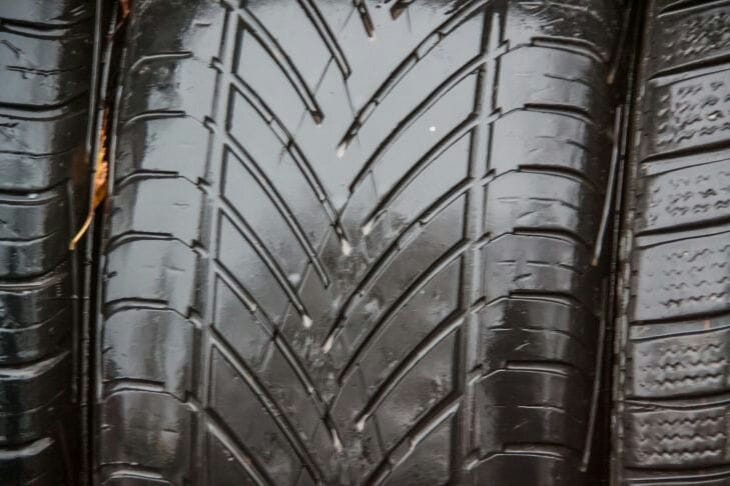 Лучшие зимние шины 215/60 R17 для кроссоверов 2025-2026: топ-выбор по цене и качеству Шины