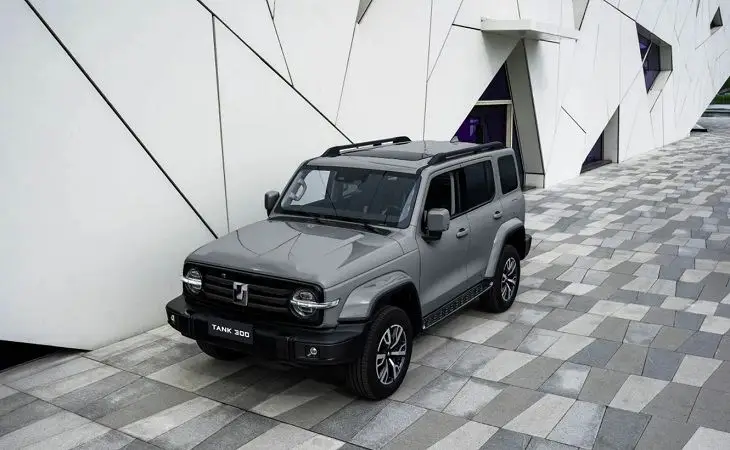 Tank 300 и Chery Arrizo 8: легенды дорог для тех, чья жизнь немыслима без руля автомобиль
