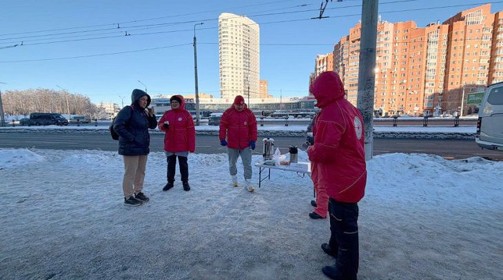 Ситуация в Минске: Красный Крест организовал пункты обогрева люди