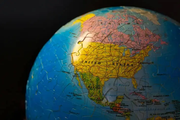 «Ходят слухи»: глава Минфина США допустил возможность референдума о независимости Альберты от Канады Глобус