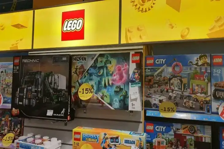 Smart Brick от LEGO: когда выйдут наборы с «умными» кубиками» с чипом, динамиком и сенсорами внутри Лего