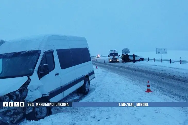 Белоруска после ДТП вышла из авто и была насмерть сбита микроавтобусом дтп