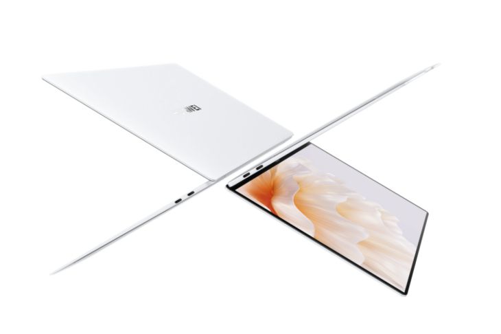Huawei MateBook X Pro 2025 vs Xiaomi Book Pro 16 2024: чей корпус оказался прочнее