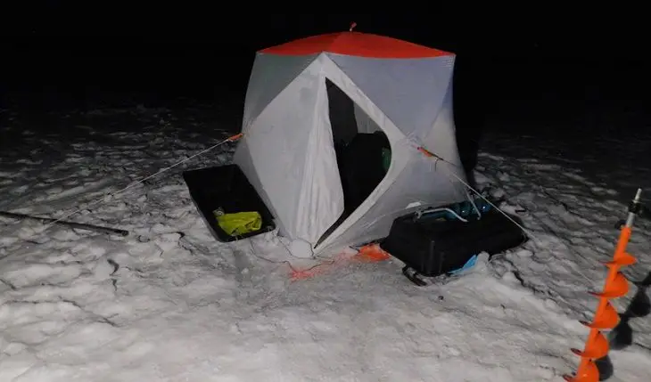 Три рыбака погибли в Минской области палатка