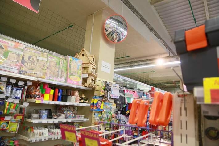 Минчанка «выгодно» сходила в магазин: как находка в тележке привела к уголовному делу Магазин