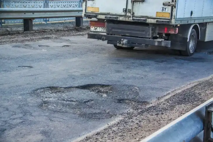 В 2026 году в Минске отремонтируют 1,9 млн кв. м дорог: более 1 млн кв. м с полной заменой покрытия Асфальт