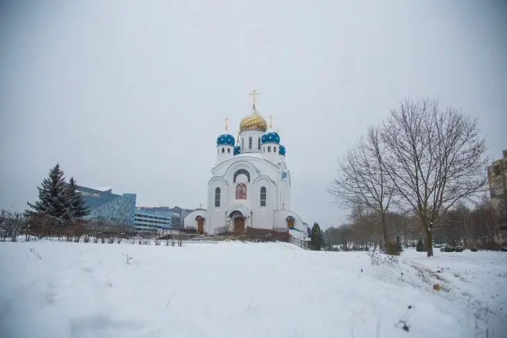 У православных сегодня большой праздник: что можно и чего нельзя делать на Сретение Господне Церковь