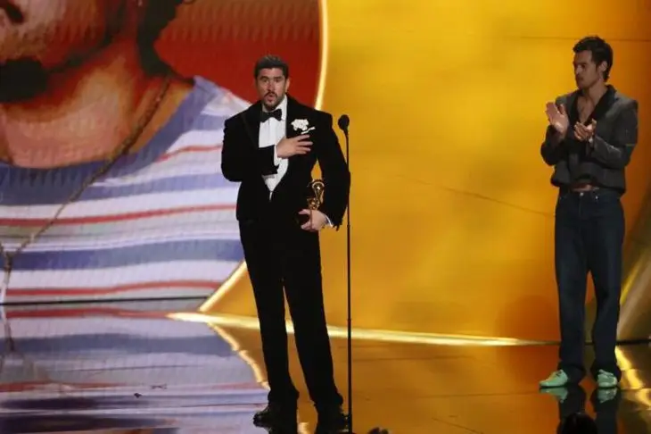 В Лос-Анджелесе назвали победителей премии Грэмми-2026 люди